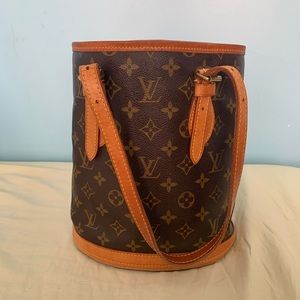 Louis Vuitton Monogram Petit Bucket Bag